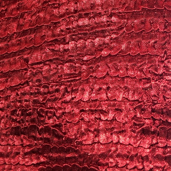 Petite Sophisticate Zig Zag Patterned Stretchy Top - Picture 5 of 9